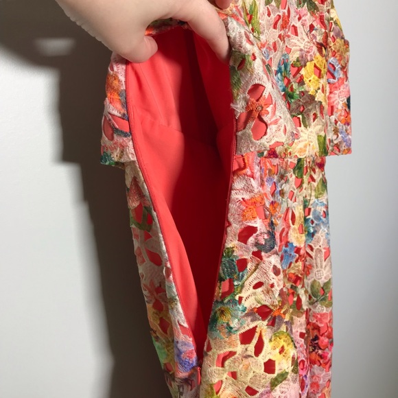 Badgley Mischka Floral Lace Sleeveless Popover Dress In Coral Multicolor Size 6 - Picture 8 of 8